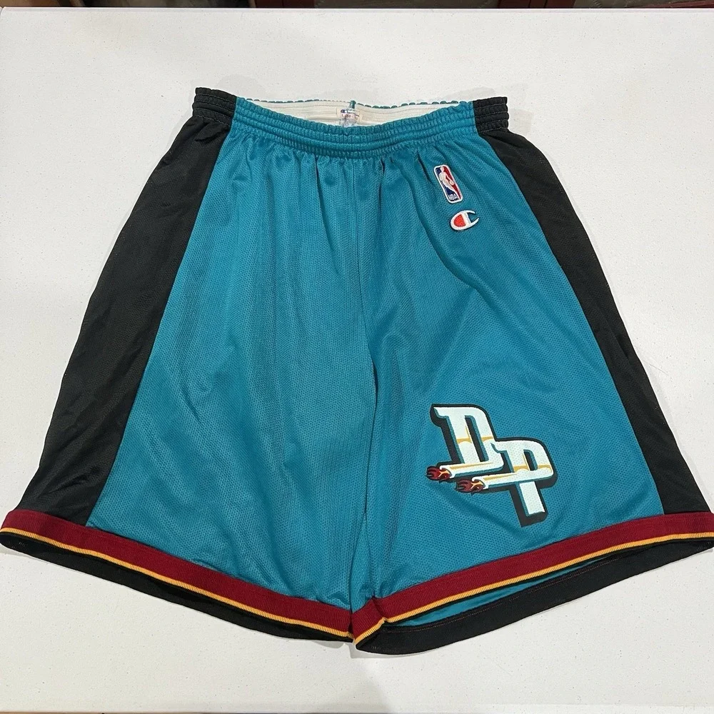 Size L Vintage Detroit Pistons Champion NBA Shorts 90s Grant Hill Stack House